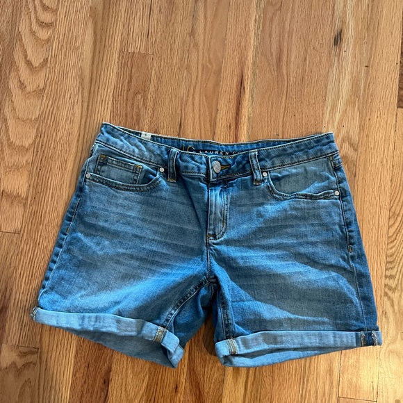 LC Lauren Conrad Pants - Lauren Conrad cuffed Jean shorts